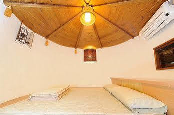 מיאולי Zhuo Ye Cottage מראה חיצוני תמונה